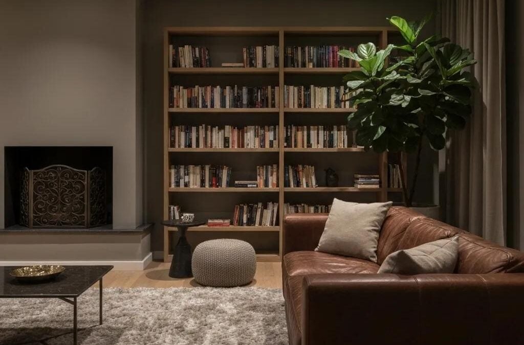 The Art of Fabric Restoration: Working with an Upholstery Cleaning Expert in Ventura
